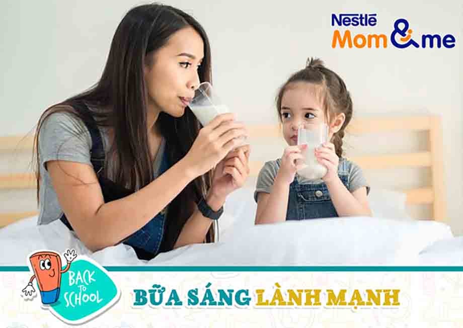 Chuẩn bị bữa sáng lành mạnh cho con