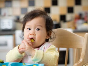 Bổ sung lợi khuẩn cho hệ tiêu hóa của trẻ Bổ sung lợi khuẩn cho hệ tiêu hóa của trẻ