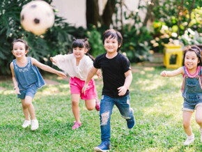 Những trò chơi trẻ em bổ ích giúp bé phát triển toàn diện