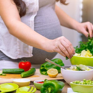 Hình minh họa cho dinh dưỡng thai kỳ tháng thứ 3 Hình minh họa cho dinh dưỡng thai kỳ tháng thứ 3