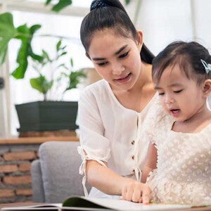 7 mẹo giúp nuôi dưỡng thói quen đọc sách cho bé 7 mẹo giúp nuôi dưỡng thói quen đọc sách cho bé