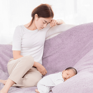 Nỗi Cô Đơn Khi Làm Ba Mẹ - Cover