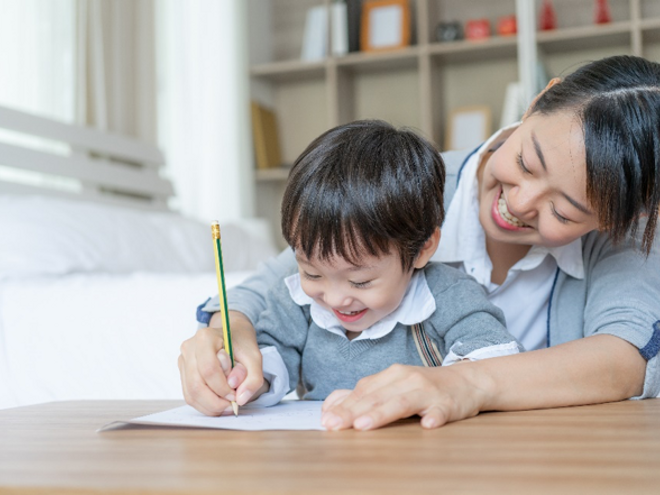 Phát triển tâm lý và tâm thần vận động của bé Phát triển tâm lý và tâm thần vận động của bé